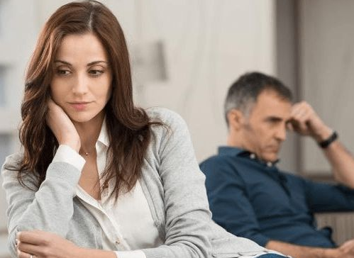 怎么开导离婚的人 夫妻闹离婚怎么调解最有效(图4) 怎么开导离婚的人 夫妻闹离婚怎么调解最有效(图4)
