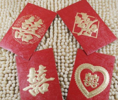 满月酒给多少钱合适 满月酒红包吉利数字有哪些(图2) 满月酒给多少钱合适 满月酒红包吉利数字有哪些(图2)