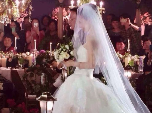 女生22岁结婚早吗 女人最好嫁人的年纪是什么时候(图2)