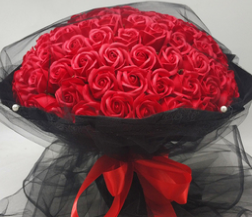 99朵玫瑰花有多大 99朵玫瑰花代表什么意思(图1) 99朵玫瑰花有多大 99朵玫瑰花代表什么意思(图1)