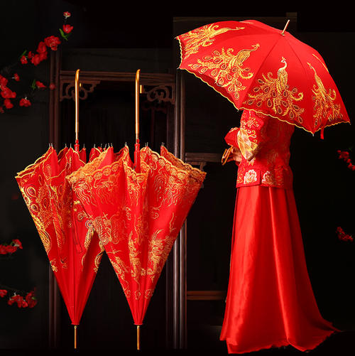 结婚红伞买一对还是一把 结婚的红伞怎么处理(图1) 结婚红伞买一对还是一把 结婚的红伞怎么处理(图1)