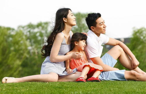 人一定要结婚生子吗 一辈子不嫁人的后果有哪些(图2) 人一定要结婚生子吗 一辈子不嫁人的后果有哪些(图2)