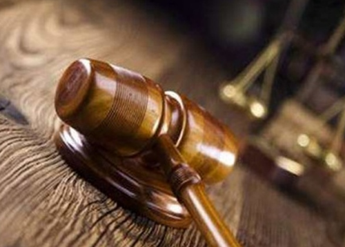 离婚起诉书交上去多久开庭 被告不出庭能判离婚吗(图2) 离婚起诉书交上去多久开庭 被告不出庭能判离婚吗(图2)