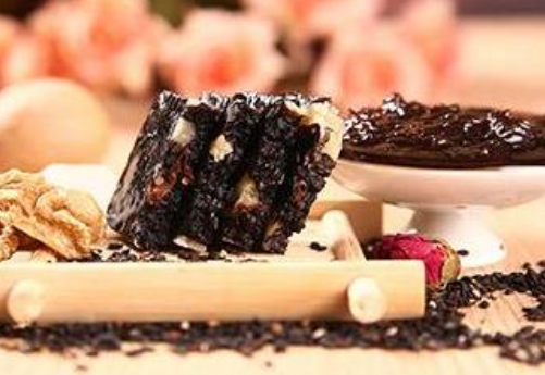 小产后能吃阿胶吗 坐月子期间可以吃阿胶吗(图1) 小产后能吃阿胶吗 坐月子期间可以吃阿胶吗(图1)