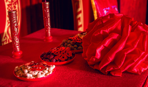 结婚领带一定要红色吗 结婚新郎忌穿什么颜色(图3) 结婚领带一定要红色吗 结婚新郎忌穿什么颜色(图3)