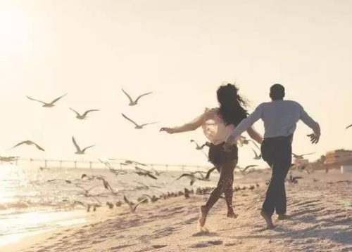 婚姻到底意味着什么 婚姻的基础是什么(图1)