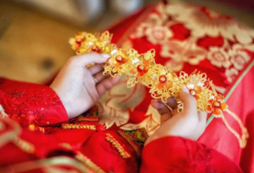 男属鼠女属狗的婚姻配吗 鼠男和女狗在一起对谁不利(图1) 男属鼠女属狗的婚姻配吗 鼠男和女狗在一起对谁不利(图1)