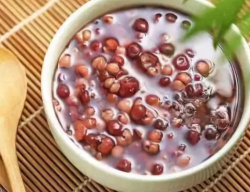 坐月子能吃红豆吗 坐月子吃红豆要注意哪些(图2) 坐月子能吃红豆吗 坐月子吃红豆要注意哪些(图2)