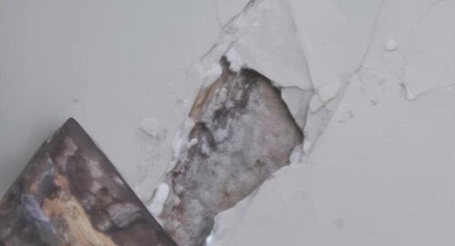 新装修的房子墙面出现裂缝是什么原因(图2) 新装修的房子墙面出现裂缝是什么原因(图2)