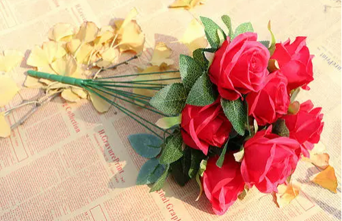 9朵玫瑰花代表什么意思 一束9朵玫瑰花多少钱(图4) 9朵玫瑰花代表什么意思 一束9朵玫瑰花多少钱(图4)