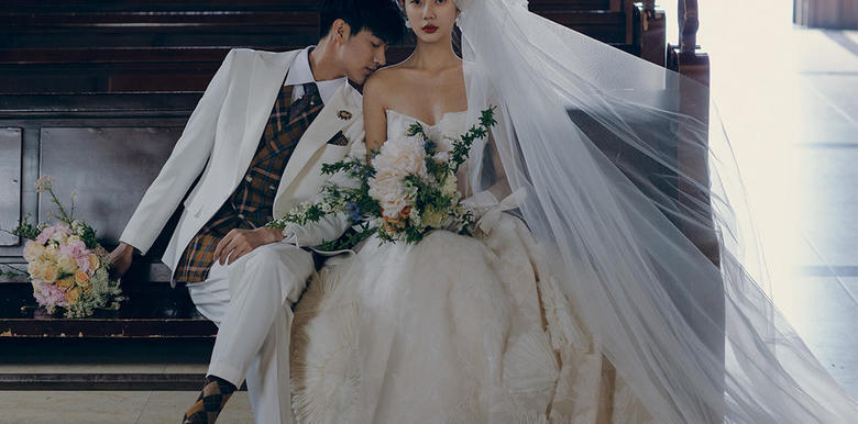 婚纱摄影费用一般是多少钱(图1) 婚纱摄影费用一般是多少钱(图1)