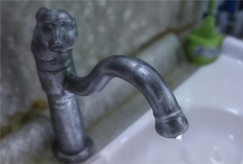 换水龙头旧的拧不下来怎么办(图3) 换水龙头旧的拧不下来怎么办(图3)