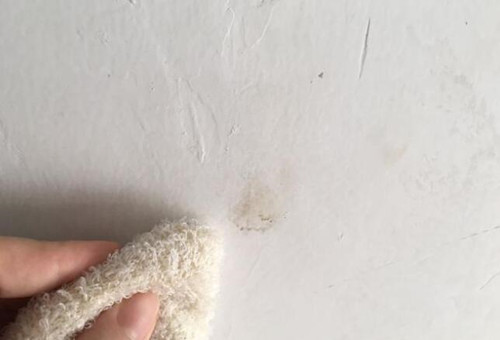 墙上有双面胶怎么能快速去掉(图3) 墙上有双面胶怎么能快速去掉(图3)