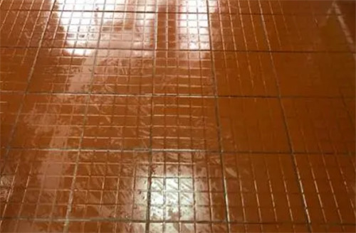 农村房子地面潮湿怎么解决(图3) 农村房子地面潮湿怎么解决(图3)
