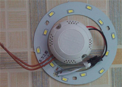 led灯不亮了怎么修(图1) led灯不亮了怎么修(图1)
