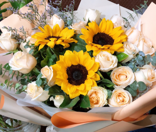 19朵粉色玫瑰花代表什么意思 第一次送女孩花应该送几朵(图3) 19朵粉色玫瑰花代表什么意思 第一次送女孩花应该送几朵(图3)