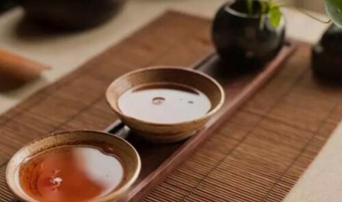 孕妇可以喝茶吗 孕妇喝茶有什么危害(图2) 孕妇可以喝茶吗 孕妇喝茶有什么危害(图2)