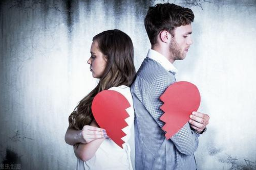 离婚后喊前妻爸妈什么 离婚了对前妻有啥好称呼(图1) 离婚后喊前妻爸妈什么 离婚了对前妻有啥好称呼(图1)