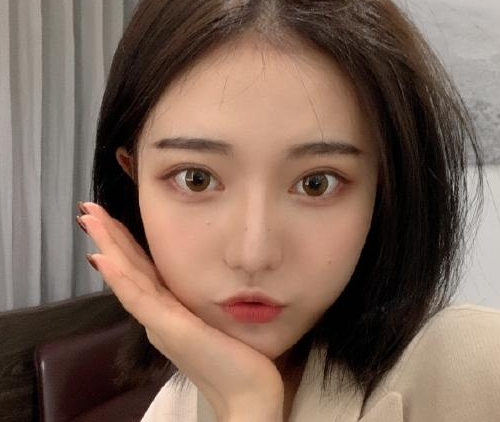 为什么男人反感女人整容 男人对整容女人的看法有哪些(图2) 为什么男人反感女人整容 男人对整容女人的看法有哪些(图2)