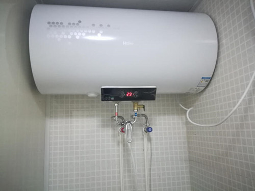 买热水器有必要选带水量伺服器的吗?水量伺服器有何用处?(图1) 买热水器有必要选带水量伺服器的吗?水量伺服器有何用处?(图1)