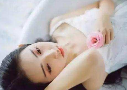 男人一般喜欢小几岁的 为什么男人喜欢比自己小的(图1) 男人一般喜欢小几岁的 为什么男人喜欢比自己小的(图1)
