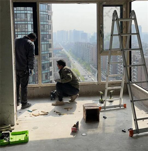 在实体店买窗子装窗户安全谁负责(图2) 在实体店买窗子装窗户安全谁负责(图2)