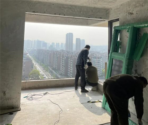 在实体店买窗子装窗户安全谁负责