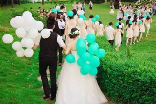 什么人不能参加婚礼 参加婚礼会不会影响运气(图4) 什么人不能参加婚礼 参加婚礼会不会影响运气(图4)