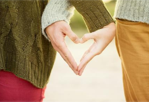 婚姻以什么为基础的 婚姻的现实价值有哪些(图1) 婚姻以什么为基础的 婚姻的现实价值有哪些(图1)