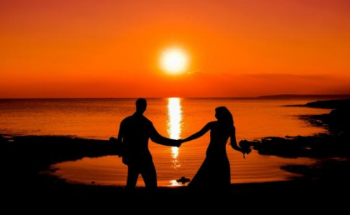 婚姻以什么为基础的 婚姻的现实价值有哪些(图2) 婚姻以什么为基础的 婚姻的现实价值有哪些(图2)