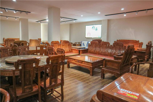 什么时候购买家具最划算?如何选择性价比高的家具?(图2) 什么时候购买家具最划算?如何选择性价比高的家具?(图2)