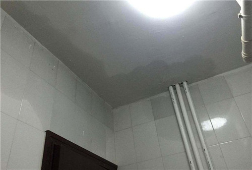 楼上漏水一般是什么原因