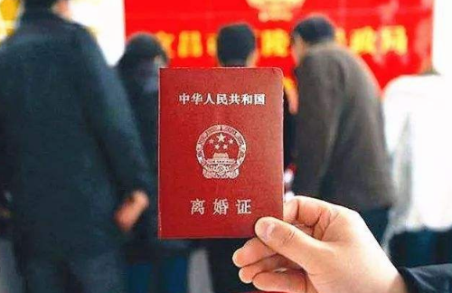 离婚协议书必须要律师才可以吗 自己手写的离婚协议书具有法律效力吗(图1) 离婚协议书必须要律师才可以吗 自己手写的离婚协议书具有法律效力吗(图1)