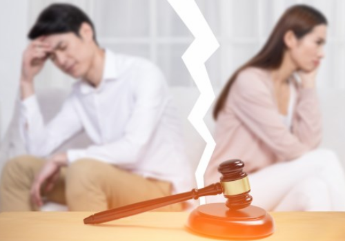 离婚起诉书交了多久立案 起诉离婚立案后下一个程序是什么(图1) 离婚起诉书交了多久立案 起诉离婚立案后下一个程序是什么(图1)