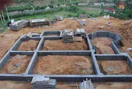 自建房和违建房的区别有哪些(图4) 自建房和违建房的区别有哪些(图4)