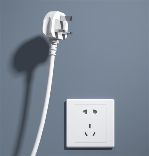 功率5.5kw电压220V如何选插座?(图1) 功率5.5kw电压220V如何选插座?(图1)