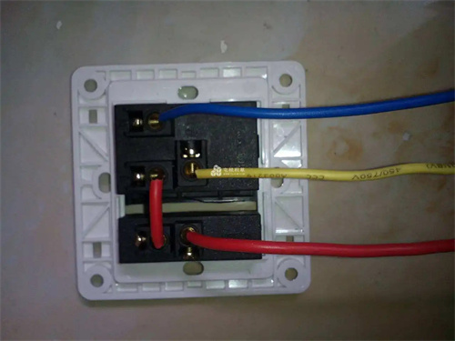 l代表火线还是零线(图2)
