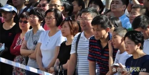 考700分迈巴赫少爷身份曝光，住的是园林小院，价值过亿！-有驾