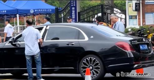 考700分迈巴赫少爷身份曝光，住的是园林小院，价值过亿！-有驾