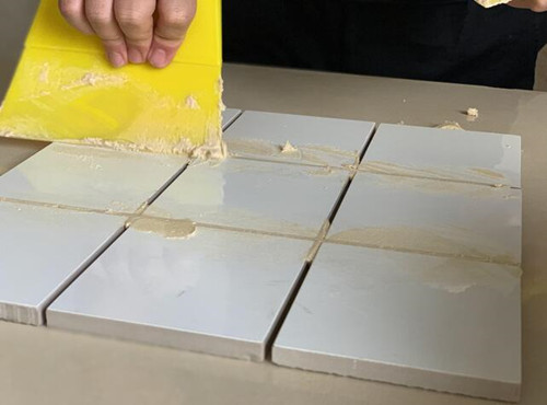 环氧彩砂美缝剂哪个品牌质量好(图4)