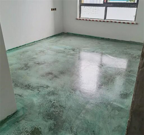 水泥地面防潮最简单方法是什么