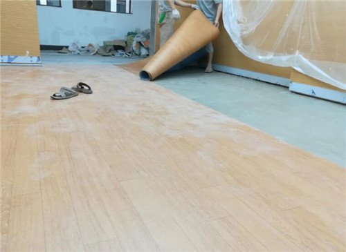 地板胶多少钱一平方(图4) 地板胶多少钱一平方(图4)