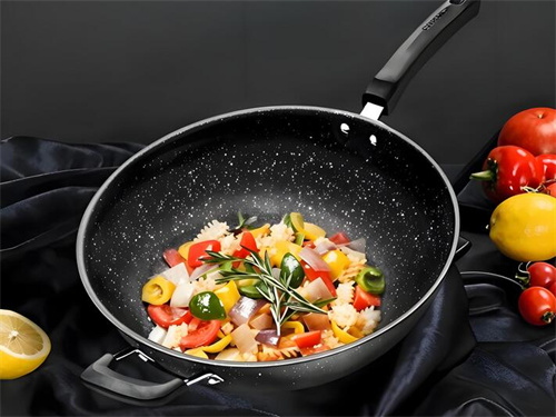 麦饭石涂层掉了锅还能用吗(图4) 麦饭石涂层掉了锅还能用吗(图4)