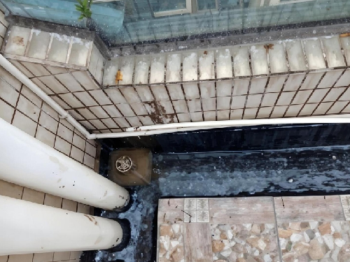 房顶漏雨怎么修补(图5) 房顶漏雨怎么修补(图5)