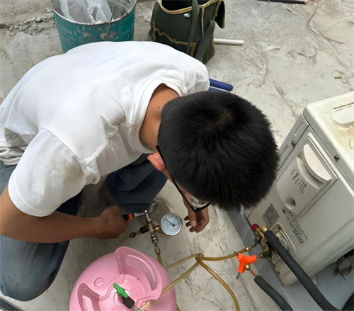 空调几年加一次氟(图2) 空调几年加一次氟(图2)