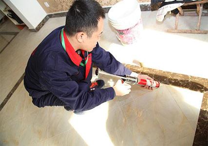 瓷砖美缝剂施工步骤 瓷砖美缝剂品牌有哪些(图2) 瓷砖美缝剂施工步骤 瓷砖美缝剂品牌有哪些(图2)