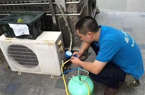 空调上门加氟多少钱一次(图2) 空调上门加氟多少钱一次(图2)