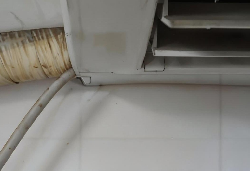 空调内机漏水出来能继续使用吗(图4) 空调内机漏水出来能继续使用吗(图4)
