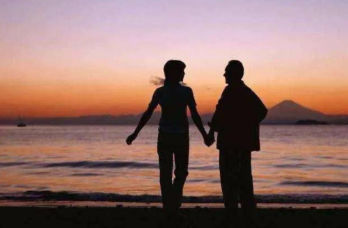 夫妻没有感情了怎么过下去 夫妻没有感情的表现有哪些(图1) 夫妻没有感情了怎么过下去 夫妻没有感情的表现有哪些(图1)
