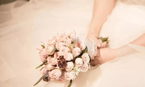 夫妻之间应该有隐私吗 夫妻之间什么才是隐私(图2) 夫妻之间应该有隐私吗 夫妻之间什么才是隐私(图2)